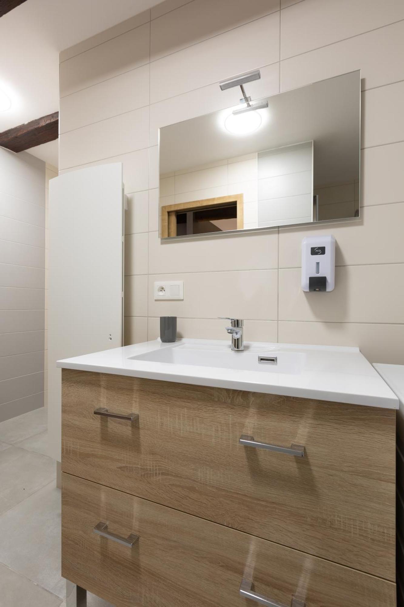 Le Rhenanus Jacques Taurellus - Appartement Duplex Au Calme - Centre Ville - Parking Gratuit Selestat Exterior photo